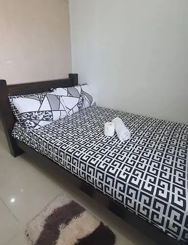 Ezplace Sea Residences Towere * Manila