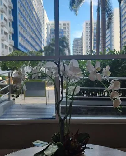 Apartment Ezplace Sea Residences Towere