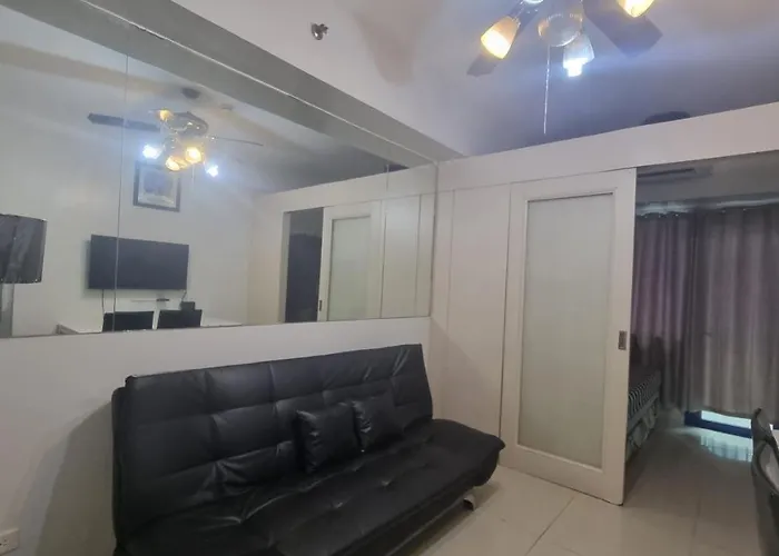 Ezplace Sea Residences Towere * Manila