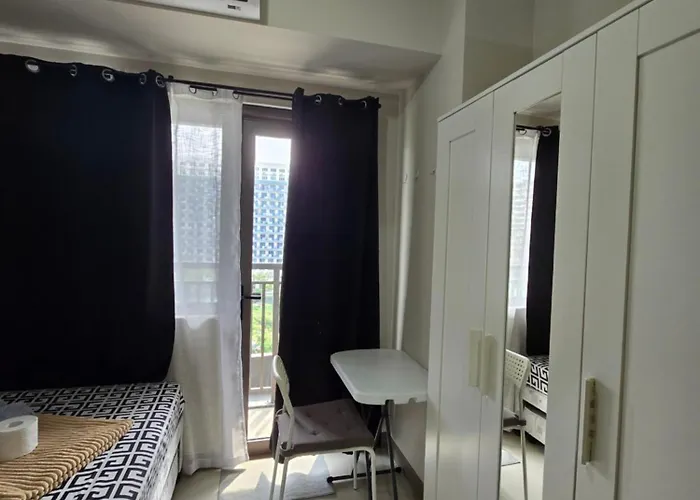 Ezplace Sea Residences Towere Manila